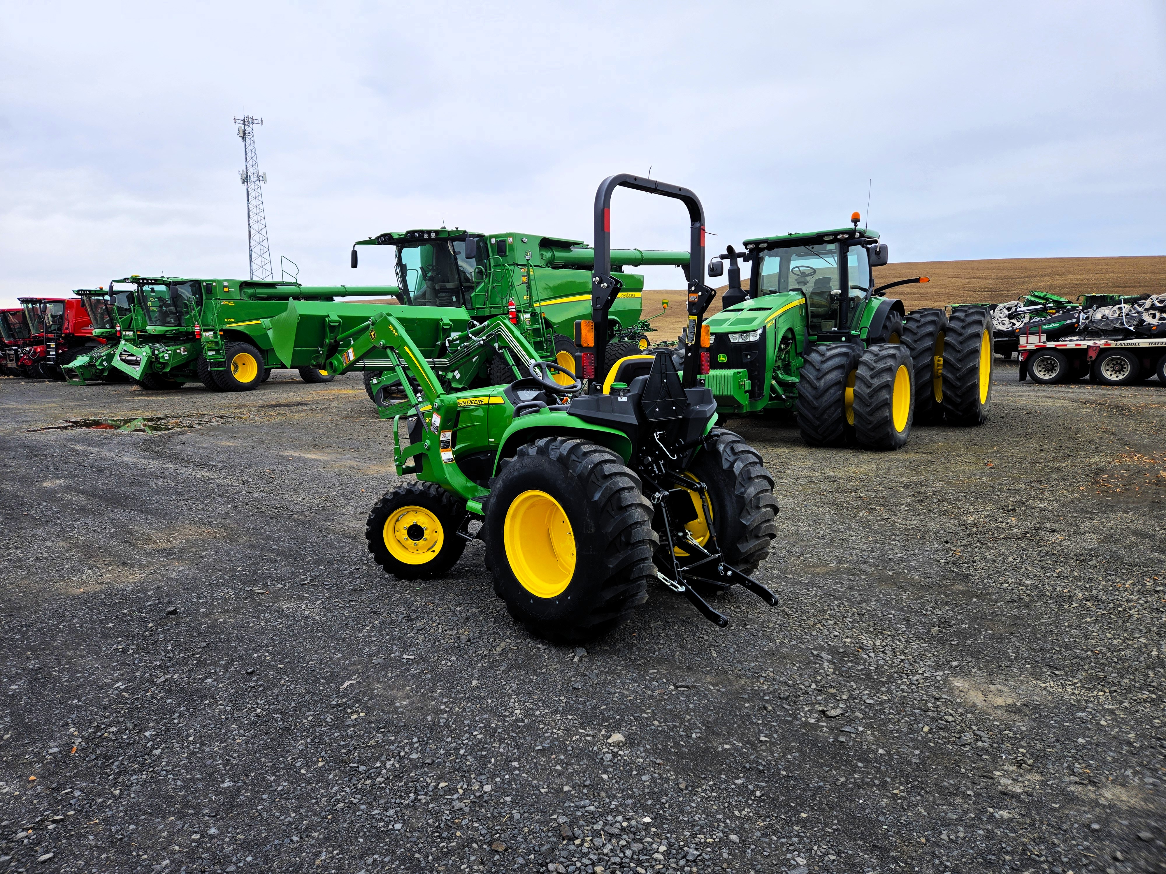 2024 John Deere 3032E