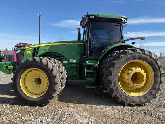 2011 John Deere 8360R