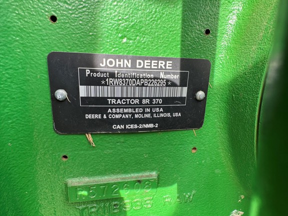 2023 John Deere 8R370
