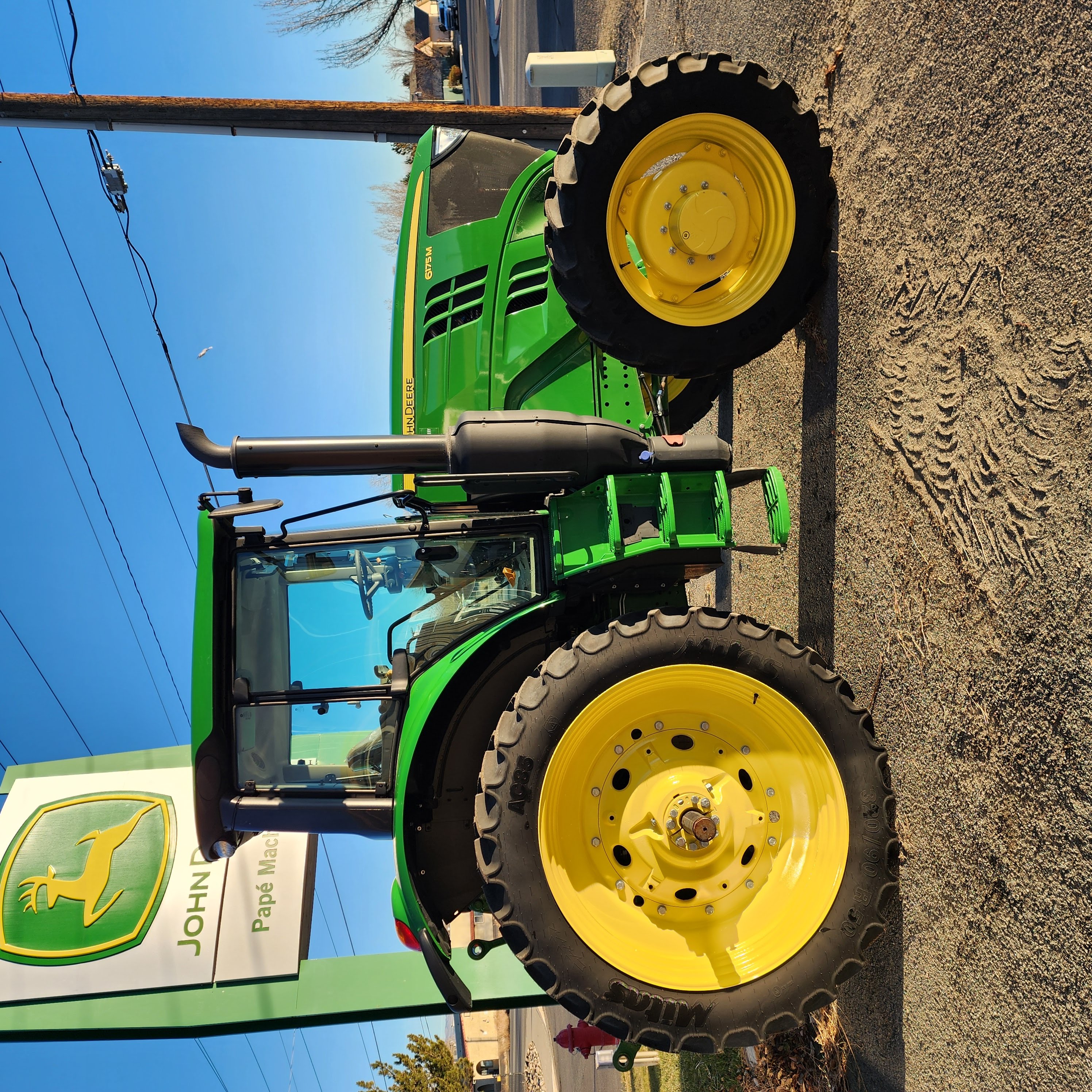 2023 John Deere 6175M