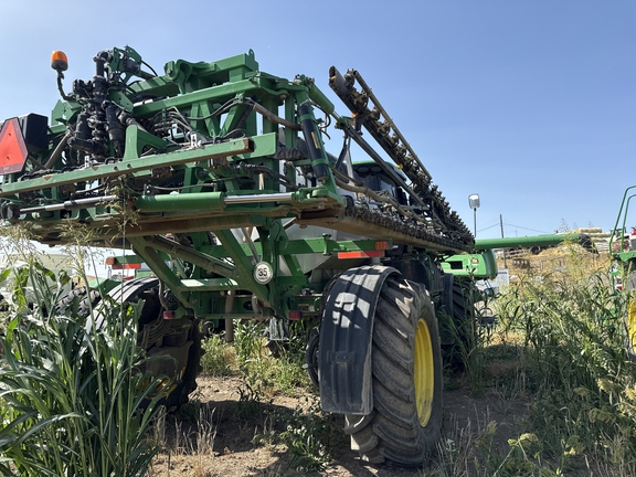 2021 John Deere R4044