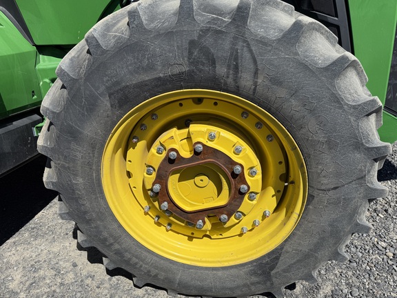 2023 John Deere 8R340