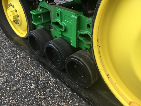 2025 John Deere 8RT410