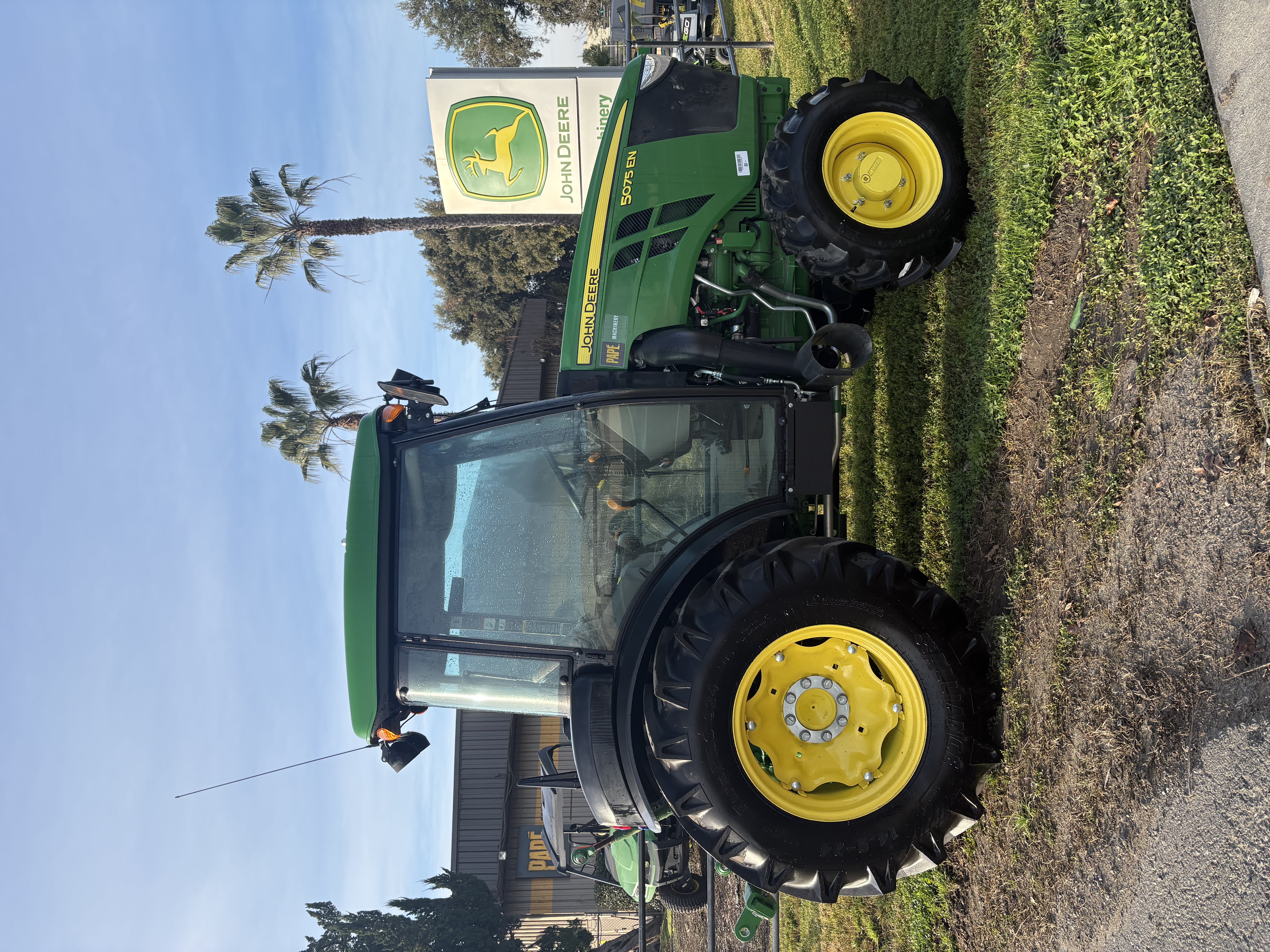 2024 John Deere 5075EN