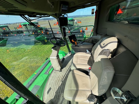 2022 John Deere X91000