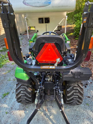 2014 John Deere 1025R