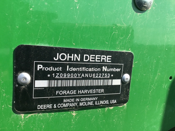 2022 John Deere 9900