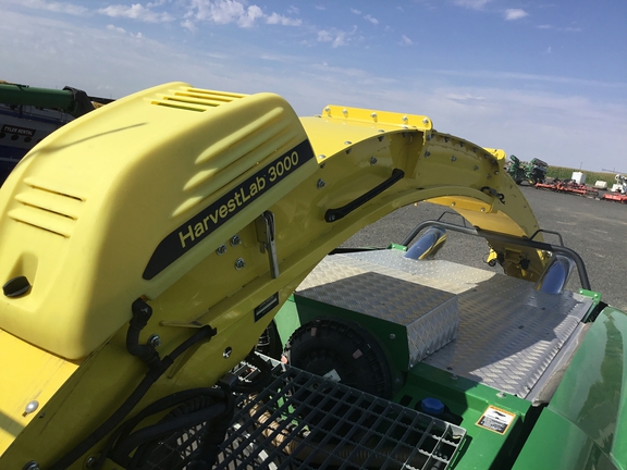 2022 John Deere 9900