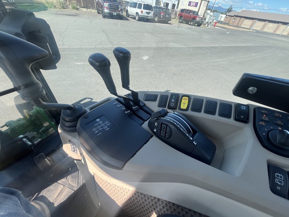 2024 John Deere 4075R