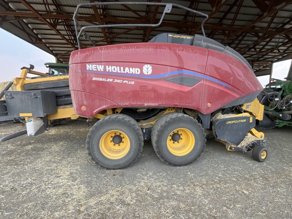 2023 New Holland 340+