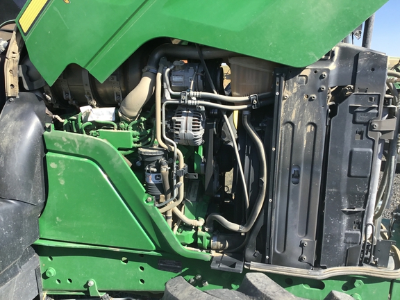 2016 John Deere 6130M