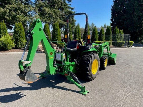 2023 John Deere 3032E