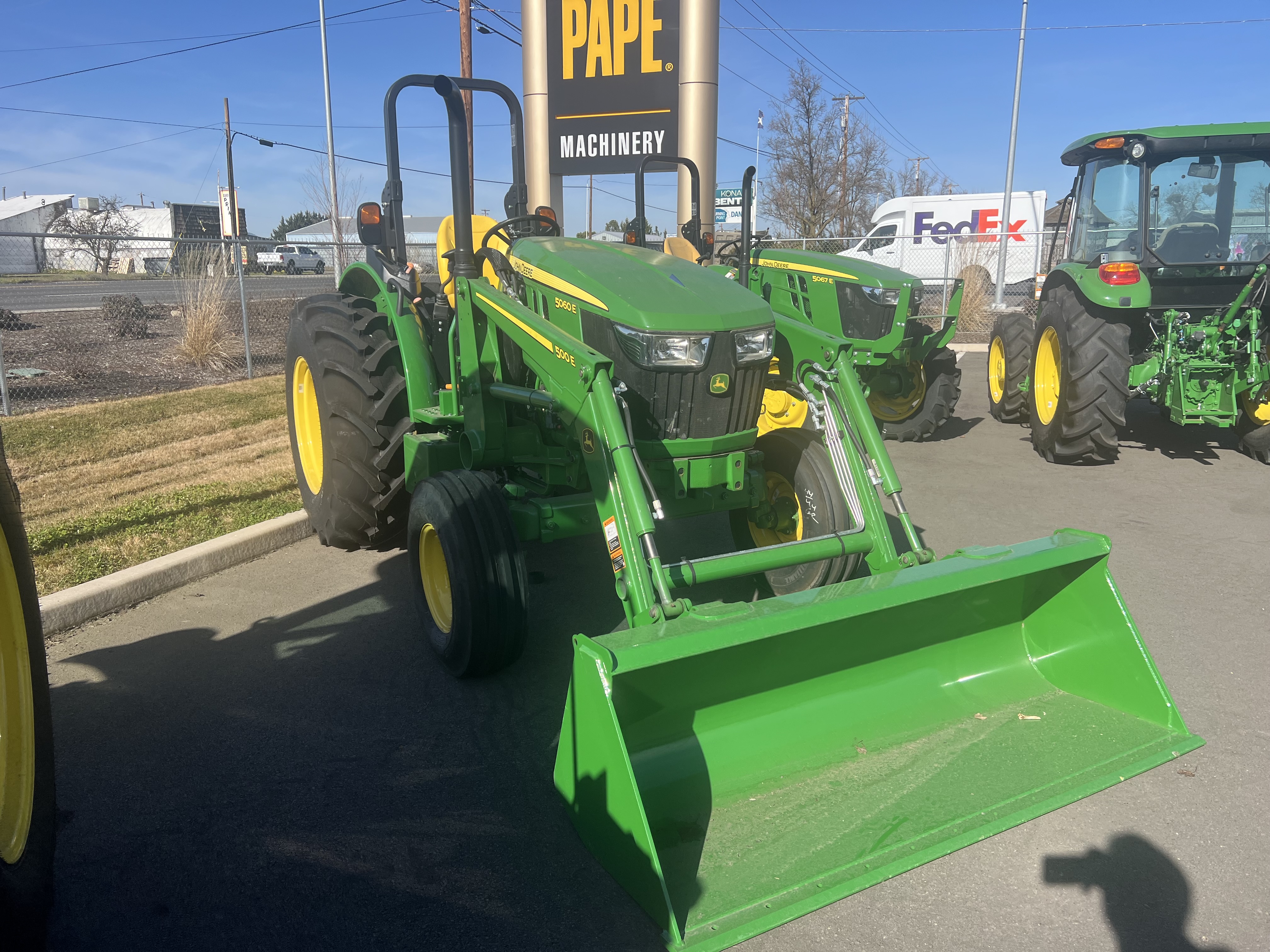 2023 John Deere 5060E