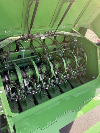 2021 John Deere L341