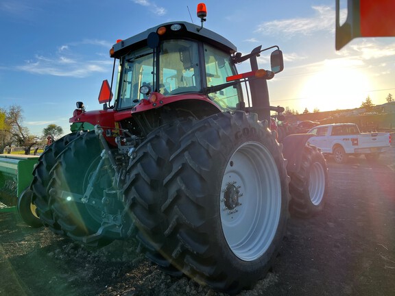 2013 Massey Ferguson 7624