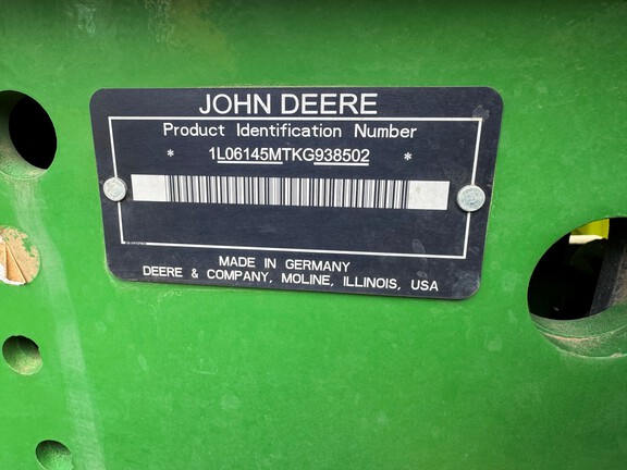 2019 John Deere 6145M