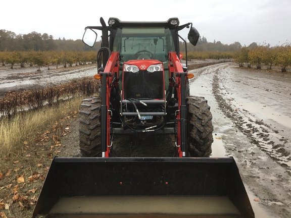 Massey Ferguson 4710