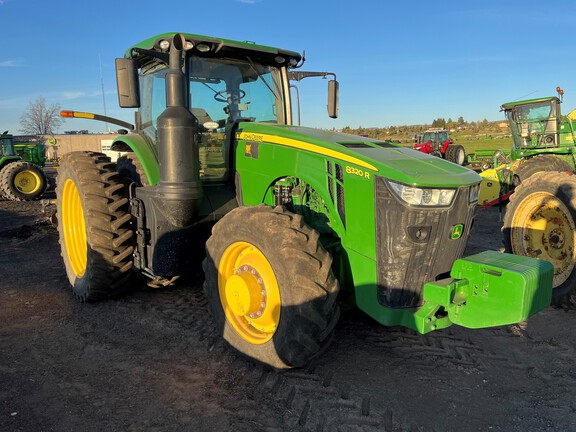 2020 John Deere 8320R