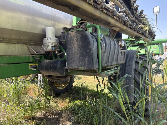 2021 John Deere R4044