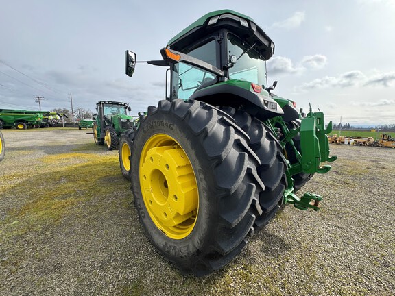 2023 John Deere 8R370