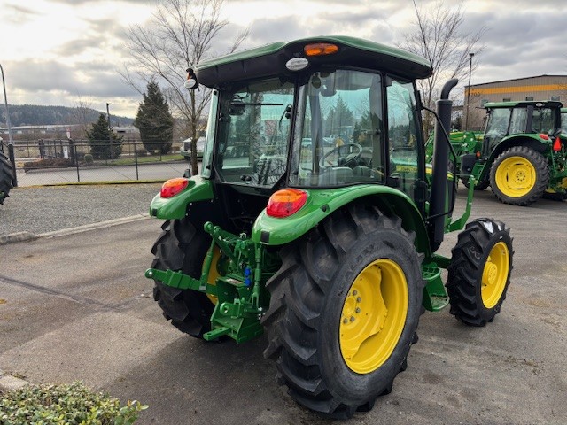 2025 John Deere 5067E