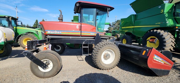 2003 Macdon 9352