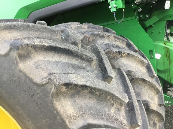 2025 John Deere S7800