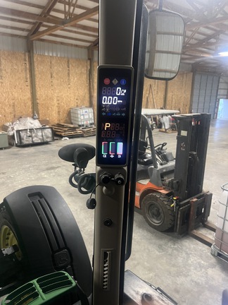 2012 John Deere 7260R