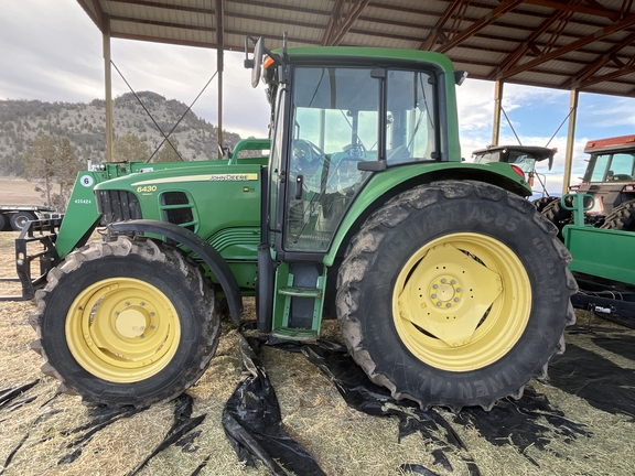 2011 John Deere 6430