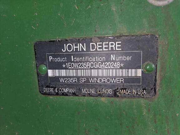 2016 John Deere W235