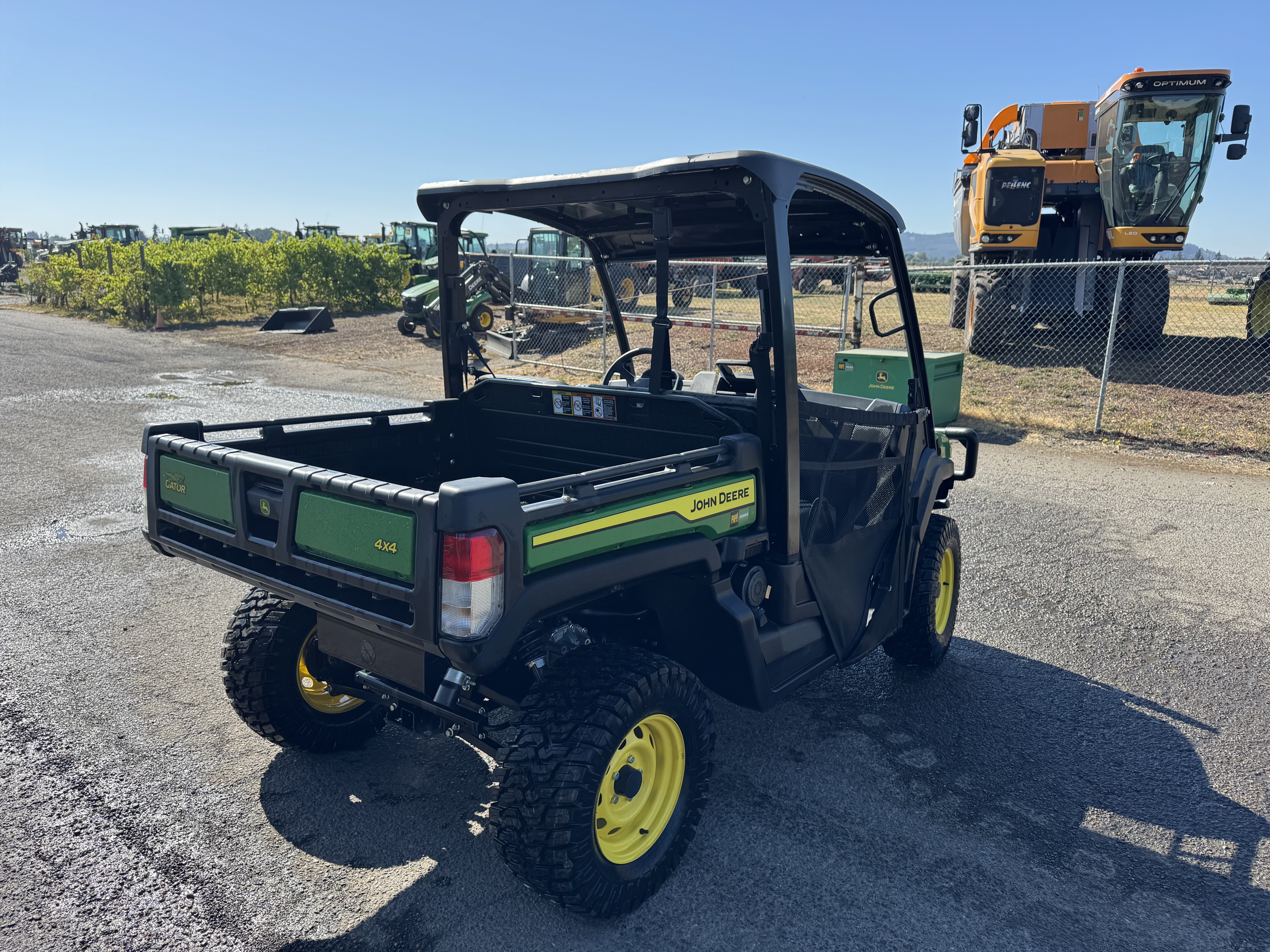 2024 John Deere 835M