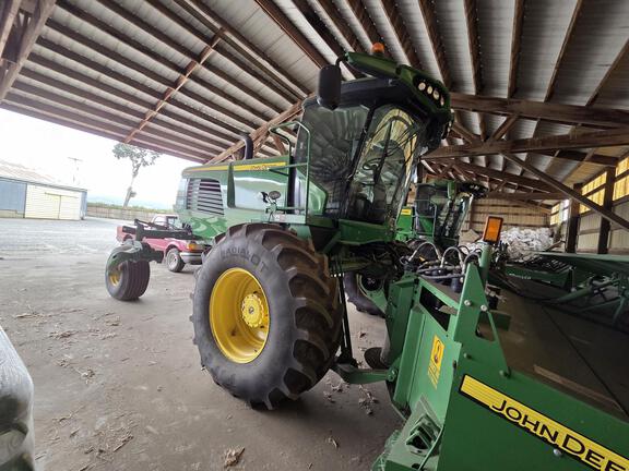 2016 John Deere W235