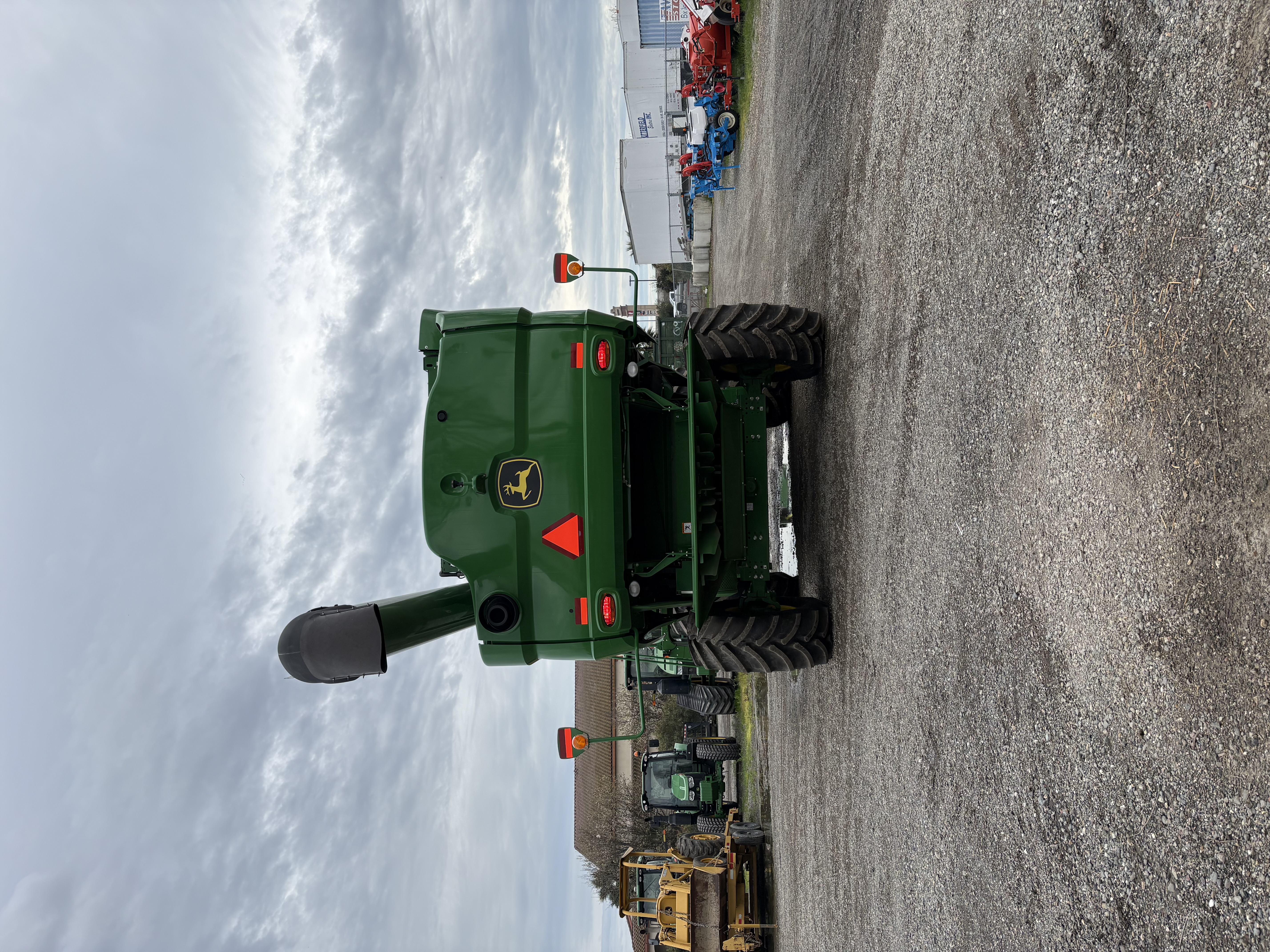 2024 John Deere S760