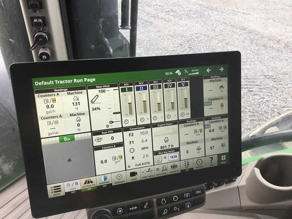 2025 John Deere 8R370