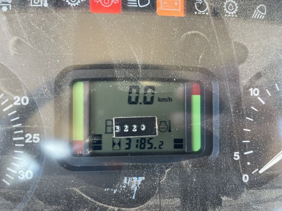 2010 John Deere 7230