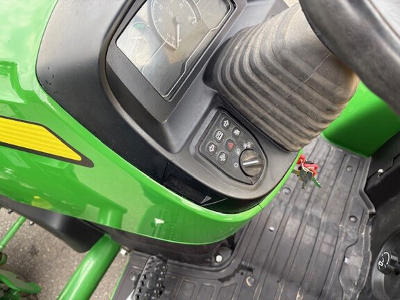 2022 John Deere 4044R