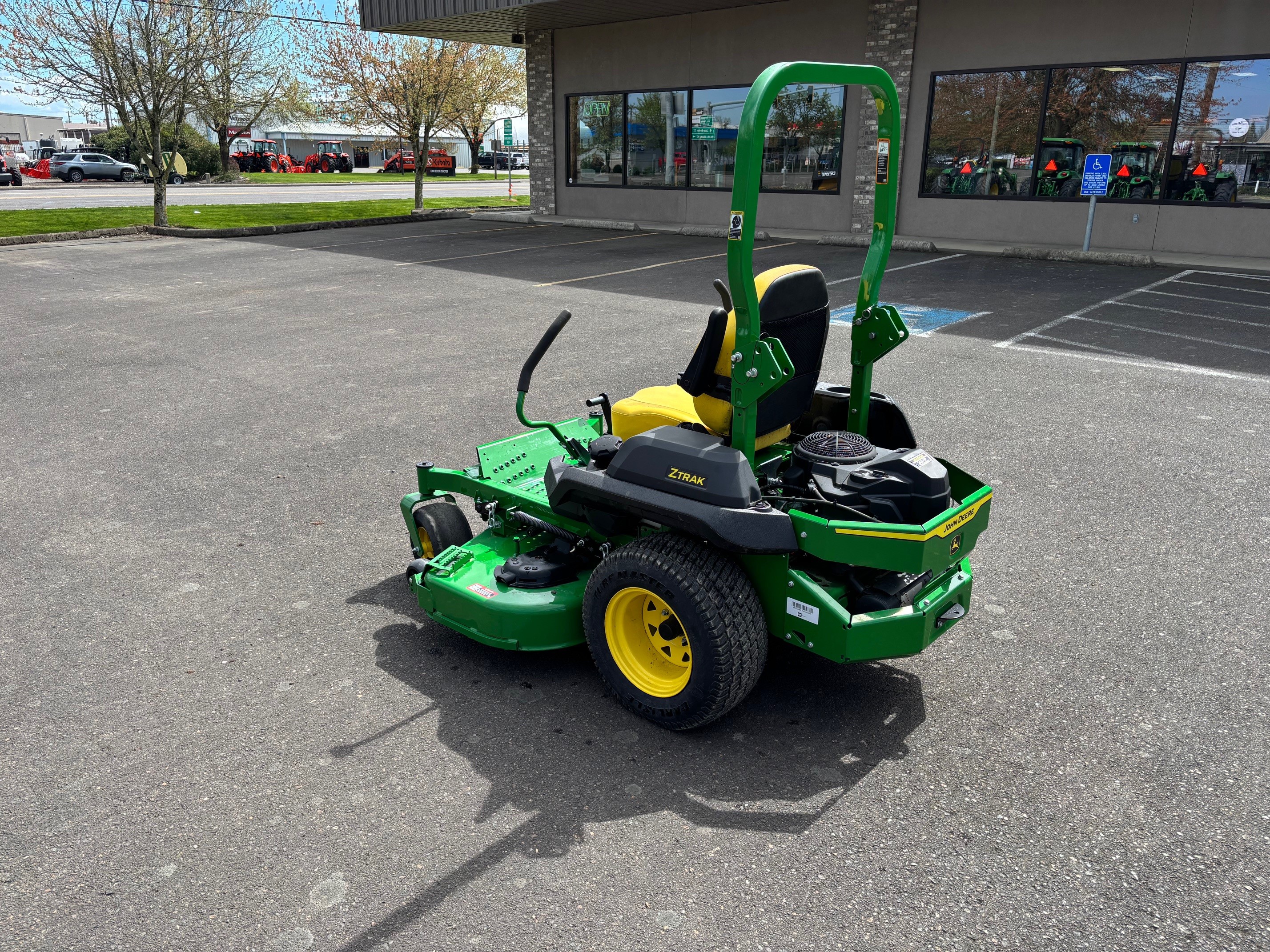 2023 John Deere Z730M