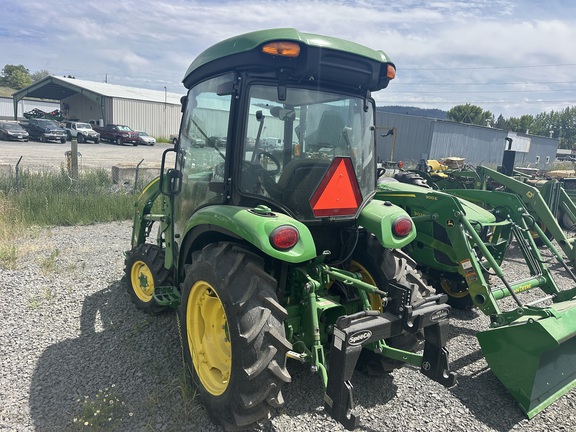 2022 John Deere 3033R