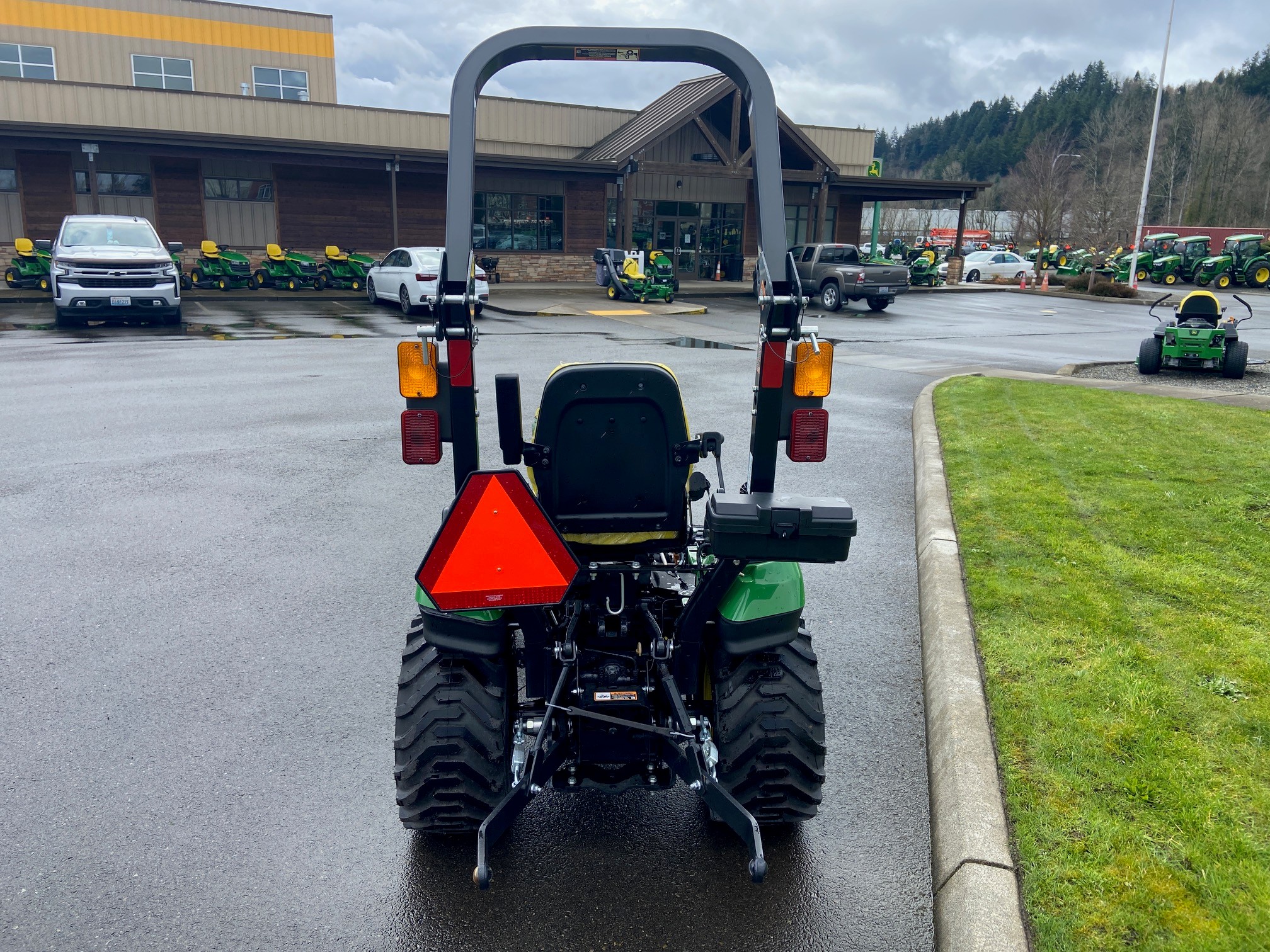 2025 John Deere 1025R