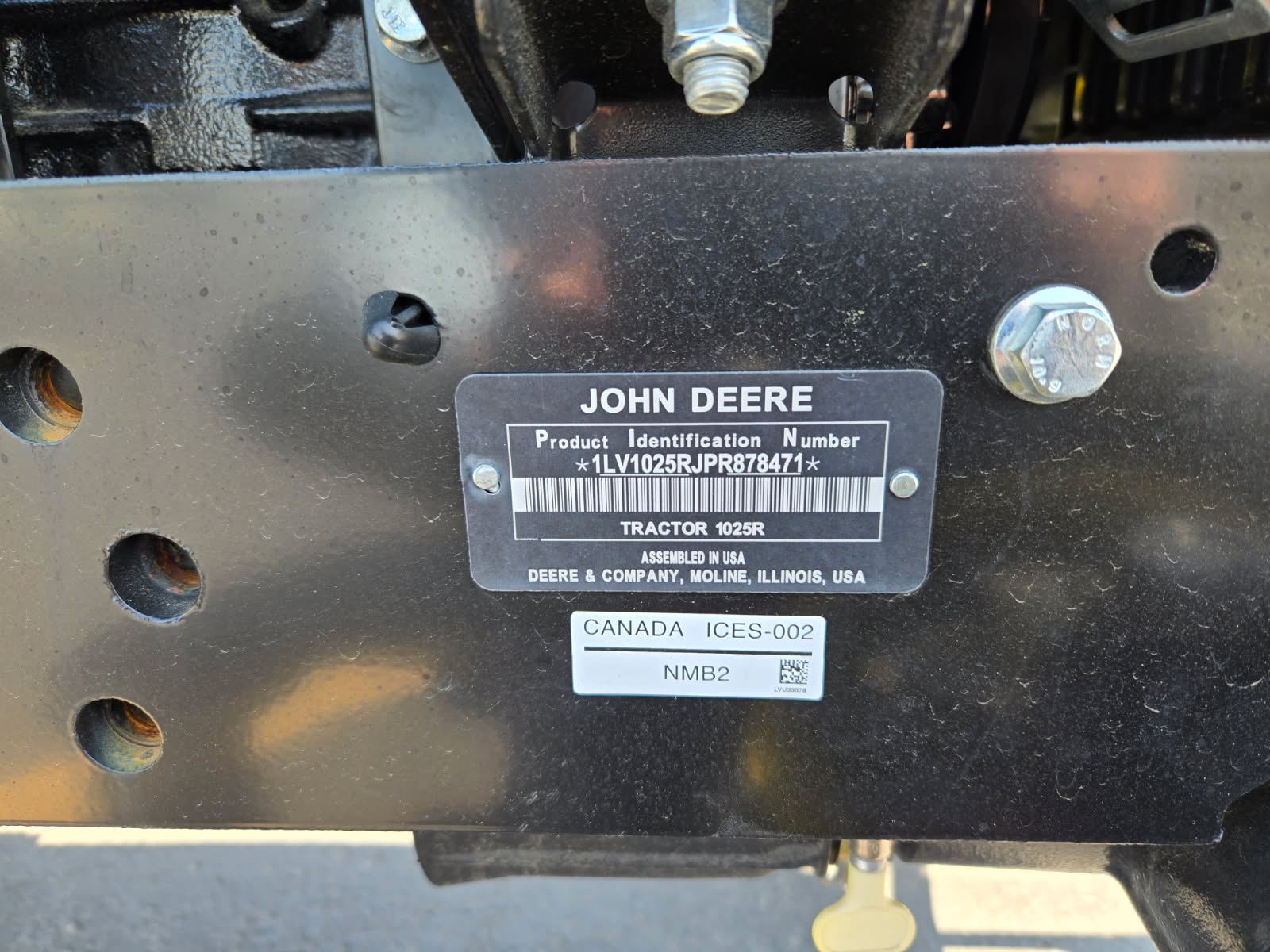 2023 John Deere 1025R