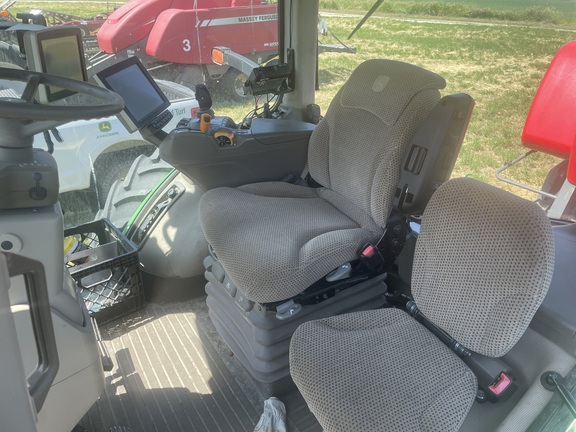 2014 John Deere 7230R