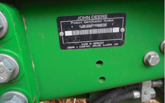 2018 John Deere 6120M