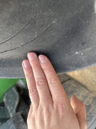 2025 John Deere 7R230