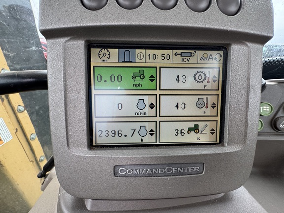 2011 John Deere 7330