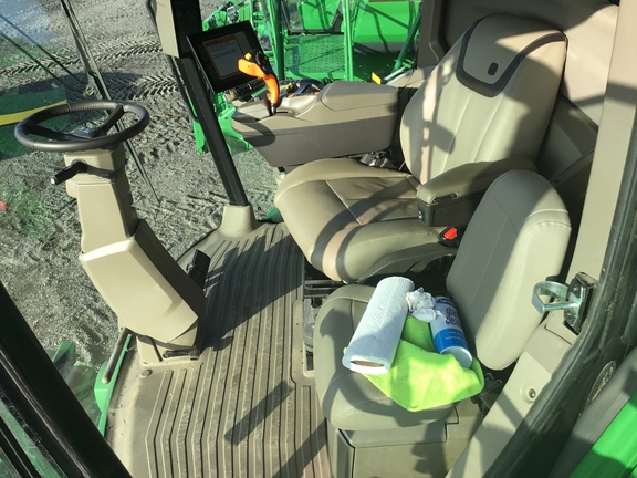 2025 John Deere S7800