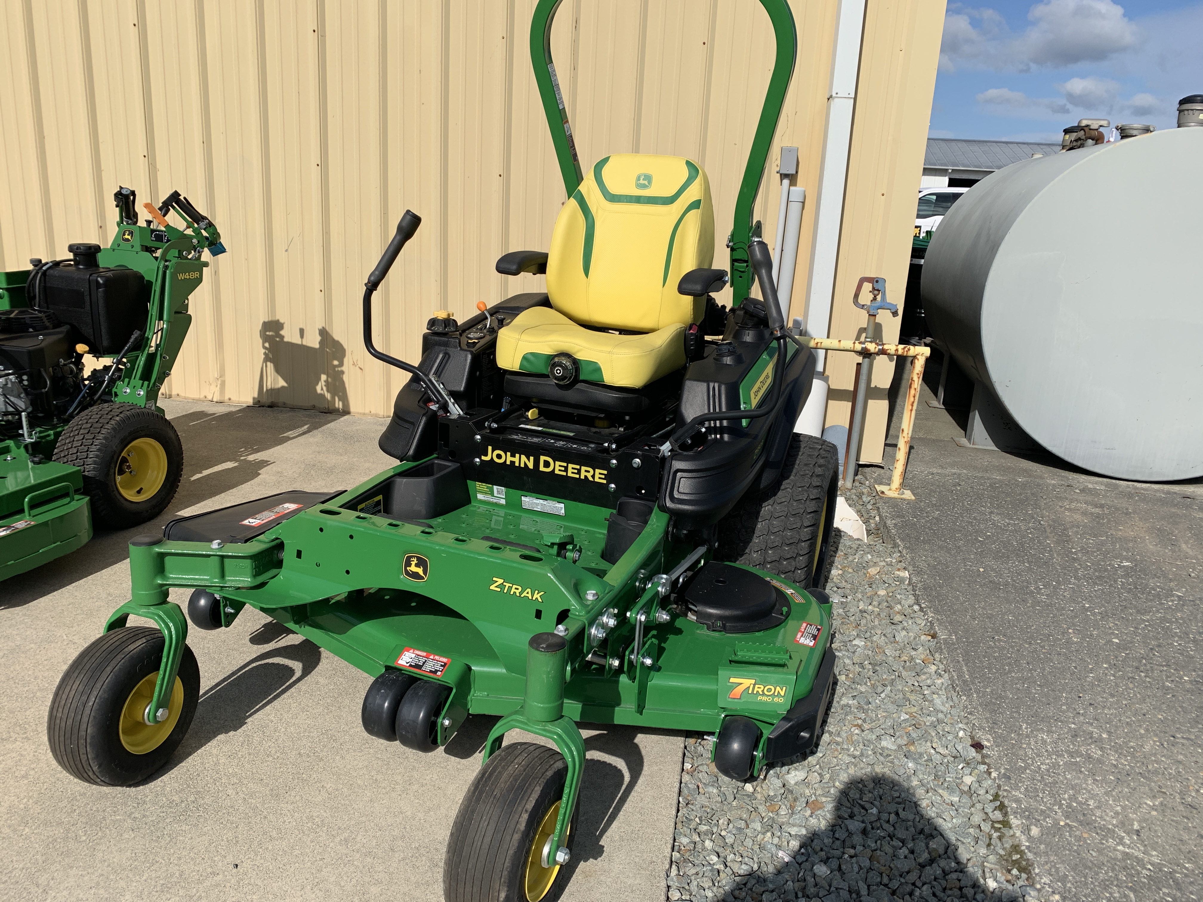 2023 John Deere Z950R