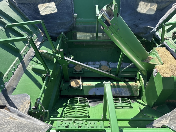 2024 John Deere S780