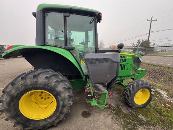 2018 John Deere 6130M