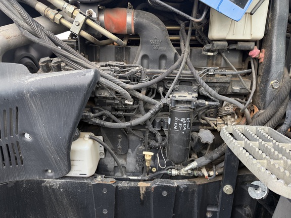 2006 New Holland TG285