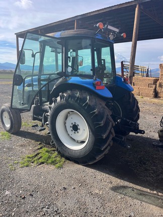 2010 New Holland TD5050